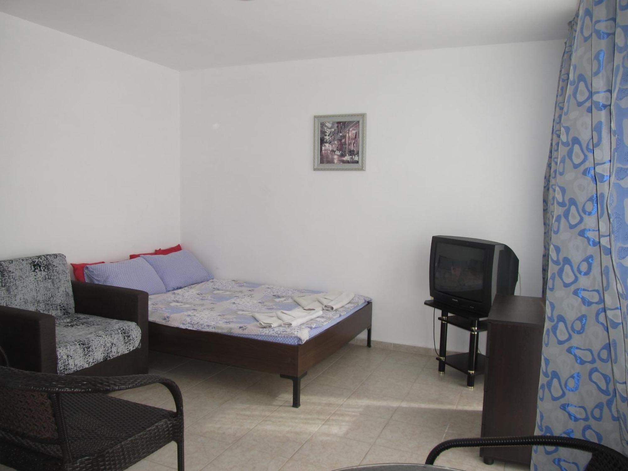 Apartment And In Cote D'azure